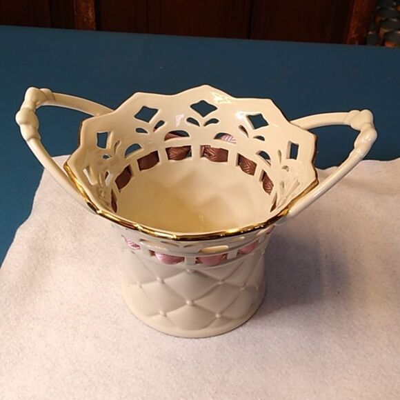 Lenox Ivory Basket with Pink Ribbon - Picture 4 of 8